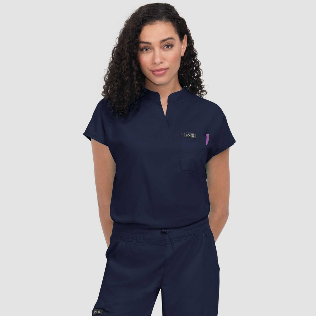 1093 - Womens Koi Basics Ari Scrub Top