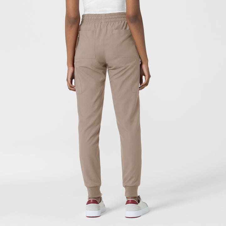 5122 - Thrive Women&