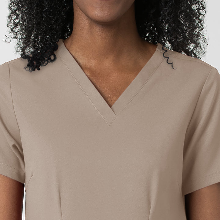6122 - Thrive Women&