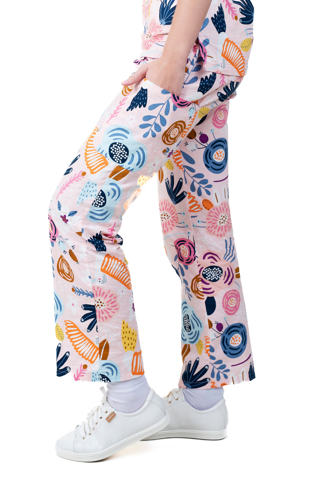 Womens Shiftready Pink Hummingbird Scrub Set
